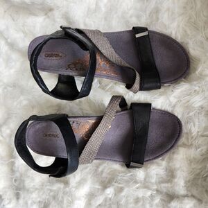 Aetrex Brynn cork wedge leather strappy sandals
